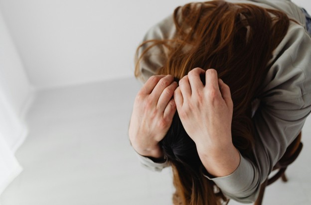 girl with anxiety