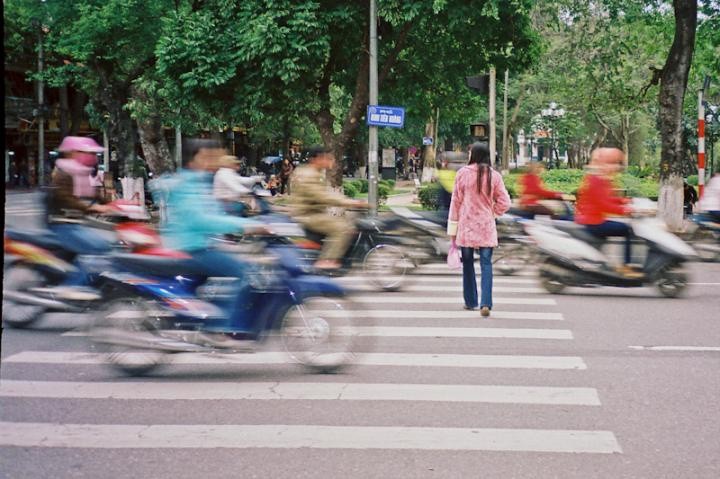 People Pay More Attention to Stimuli They Associate with Danger (IMAGE)