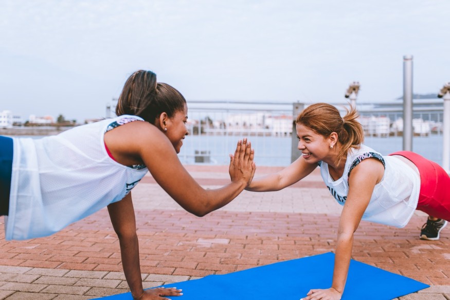 10 tips to exercise safely