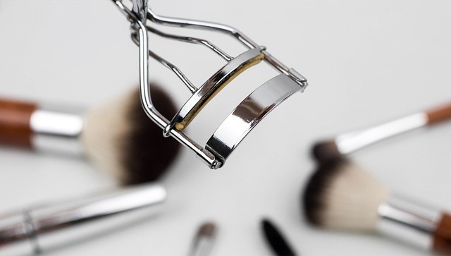 Eyelash Curler