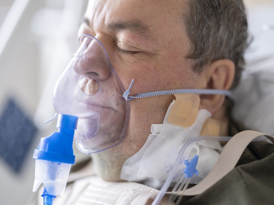 brain injury patient on life support