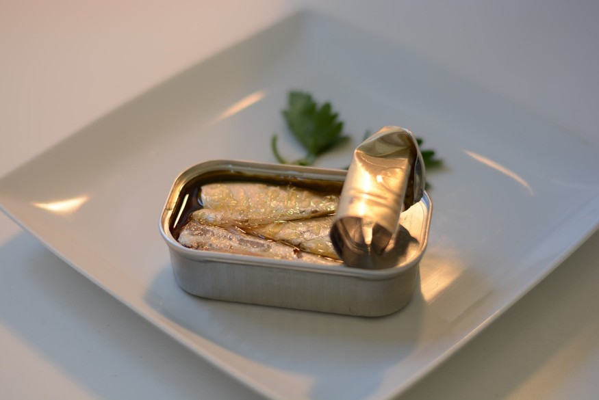 canned food
