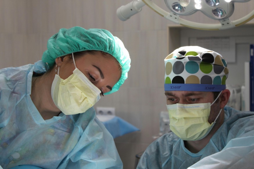 kidney transplant representative image